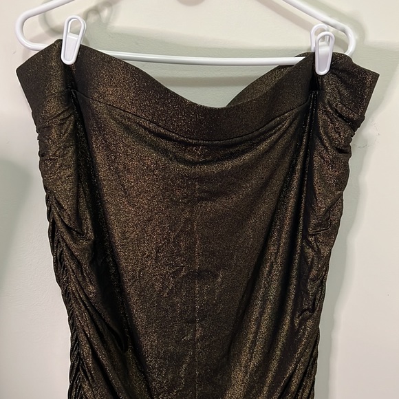 Torrid Gold Shine Shirred Bandage Mini Skirt Size 4 - Picture 6 of 12